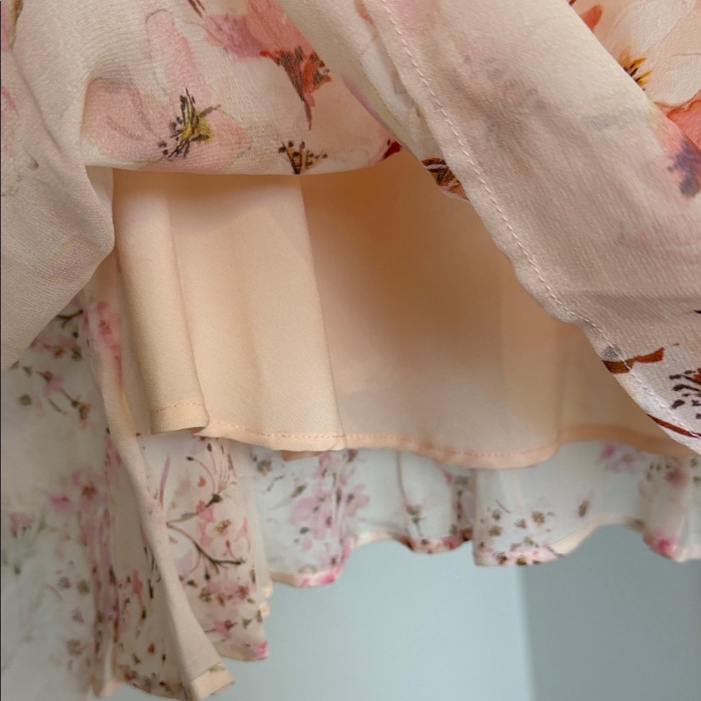 Twin-Set Pink Floral Tie-Neck Cap Sleeve Blouse - Picture 6 of 13